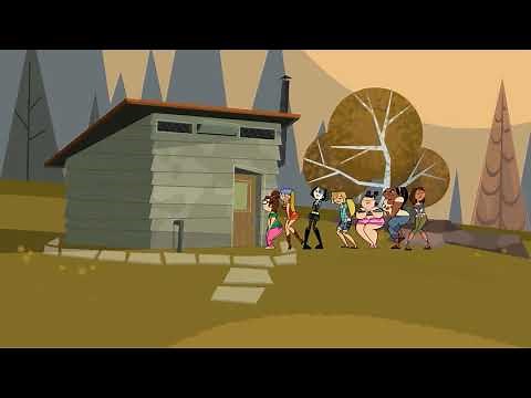 Total drama island, female campers in the bathrooms line