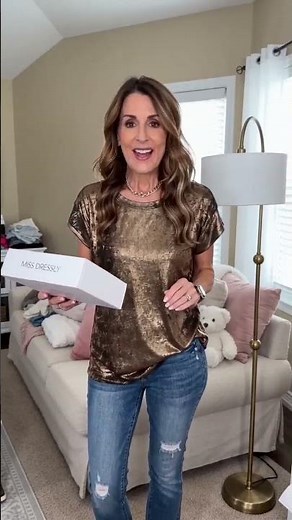 Chic Bronze Gold Metallic Cap Sleeve Top for Effortless Everyday Glam