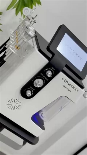 KAY extensions New York on Instagram: "La 2 en 1 . Hydra Facial et Meso thérapie 🤍 ✔️Exfoliation ✔️Lissage de la peau ✔️Resserrement des pores ✔️Lifting de la peau ✔️Reduction du sébum ✔️Renforcement de l’élasticité de la peau ✔️Boost du collagène ✔️Éclat assuré en une seule séance ✔️Reduction des points noirs et taches ✔️Traitement de l’Hyperpigmentation et bien plus …. Pour achat veuillez nous contacter au 📞 (+225) 0555298925 / 0701792837 ☎️ (+225) 27 35 989 792 📍Deux plateaux 7ème tranche