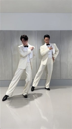 I messed up the choreography! 🙇‍♂️ #SnowMan #HikaruIwamoto #ShotaWatanabe #showtime