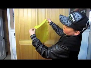 Dancing hanky revealed