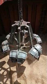 Giant Cargo Grab #picker #ship #safetyfirst