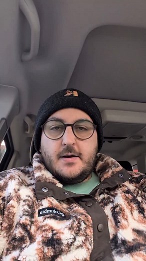 W | Kava Café & Bakery