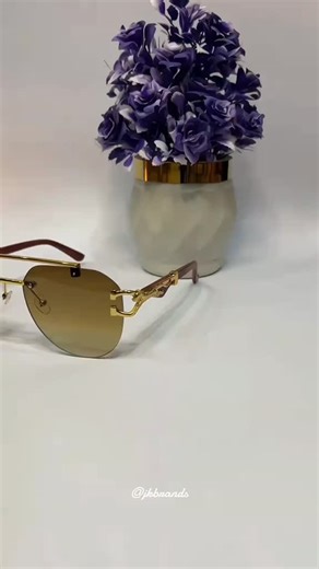 Labaik Optical on Instagram: "All types of glasses and lens available Contact on WhatsApp 03372524464 Order now: #eyecare #loveyoureyes #optical #glassesfashion"