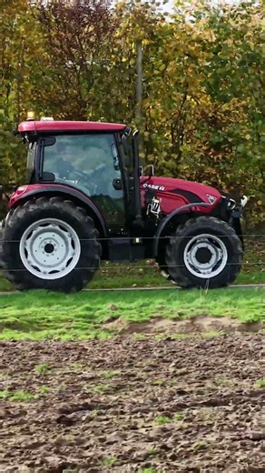 The Case IH Farmall 100A test drive is now available in video 😎 #agri #caseih #tractor