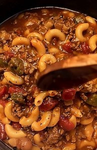 54K views · 61 reactions | "This is the best goulash recipe. One of my childhood favorites that I still make!!! Recipe in comments ⬇️ | The World of Recipes | Facebook