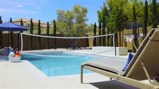 Supersize My Pool S01:E04 - A Place to Party