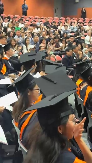 🎓 Hats off to the graduates of SIM-La Trobe University! 🌟Your graduation marks a significant milestone, celebrating your success and the knowledge you've gained. This achievement sets the stage for the next chapter of your journey. Congratulations! #SIMGE #SIMGlobalEducation #OurSIM #Graduation2024 #LaTrobeUniversity #LearnforLife #ThriveforLife | SIM Global Education, Singapore Institute of Management