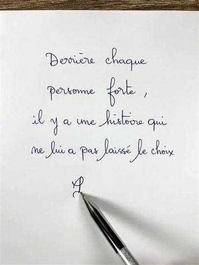 Derrière chaque personne forte, une histoire silencieuse