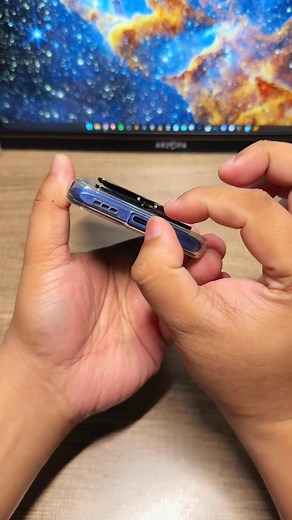 13 reactions | Hindi plastic. Hindi pipitsugin. Ito na ang matibay na metal holder na tatagal ng taon!  360° rotate, secure grip, modern design. ✅ Worth every peso! | Shop Find | Facebook