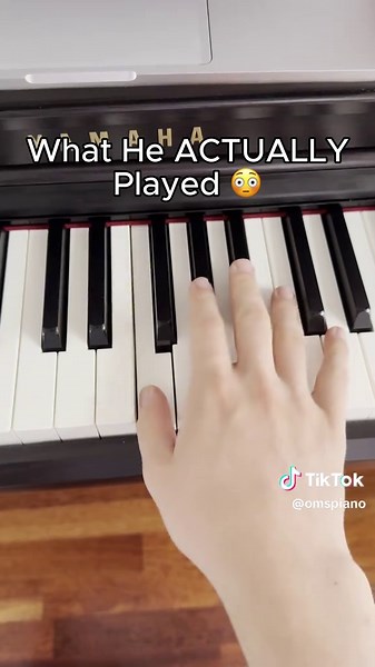 DID MONSTERS VS ALIENS ANIMATE THE PIANO CORRECTLY?! 🤨👀 #fyp #piano #pianist #pianist #funny #meme #pianotutorial