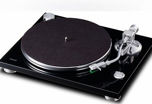 TEAC unveils TN-3B belt-drive turntable