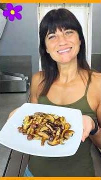 Funghi shiitake in padella