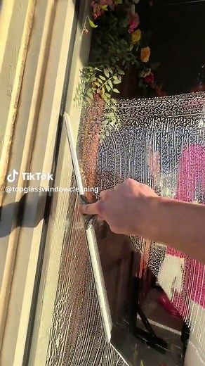 Sound up 🔊#windowcleaning #foryoupage #satisfying #soundup #asmr