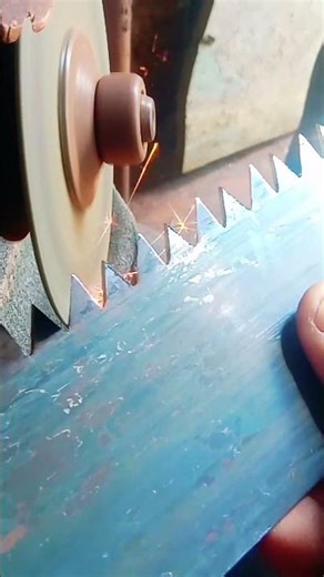 Band saw blade manufacturing