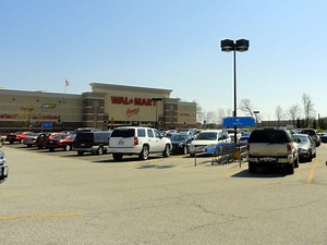 Walmart to Become Supercenter with Expansion