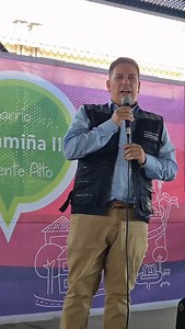 Con el proyecto Quiero Mi Barrio llegamos a La Mamiña 2, trabajando junto a vecinas y vecinos para mejorar los espacios públicos, recuperar áreas comunes y fortalecer la organización comunitaria. Este programa busca que los barrios vuelvan a ser lugares de encuentro, identidad y orgullo para quienes los habitan. Cuando llegamos a los territorios y se trabaja con la comunidad, los barrios crecen y se fortalecen. | Matias Jair Toledo Herrera