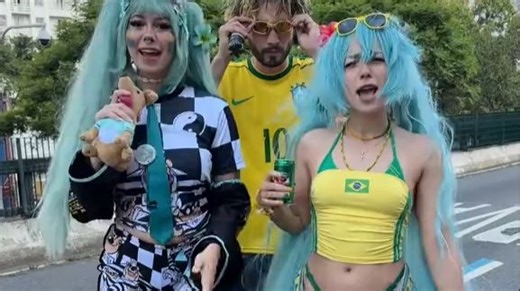 她们让这首歌完整~