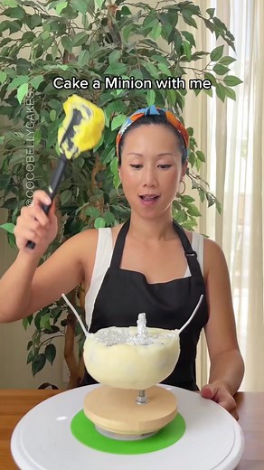 Minion Cake Baking Tutorial