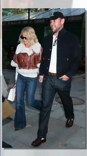 Sydney Sweeney And New Boyfriend Scooter Braun Holding Hands In New York City