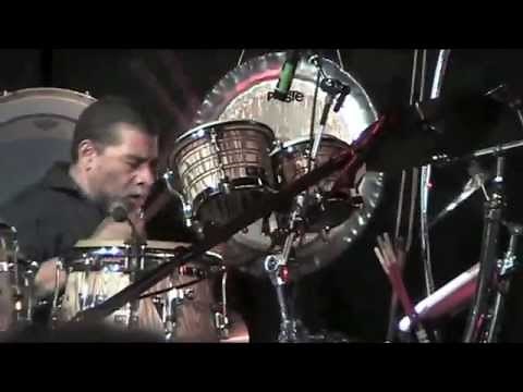 Toto - Lenny Castro Percussion Solo LIVE at Cologne 2015