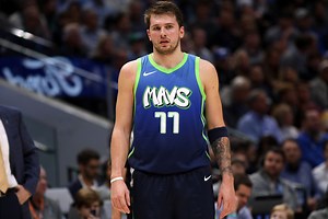 Luka Doncic Rips Open Jersey In Frustation During Mavs' Loss To Lakers