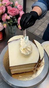 96K views · 553 reactions | Valentine's Heart Cake! A slice of love for your Valentine  | Chefclub Network | Facebook