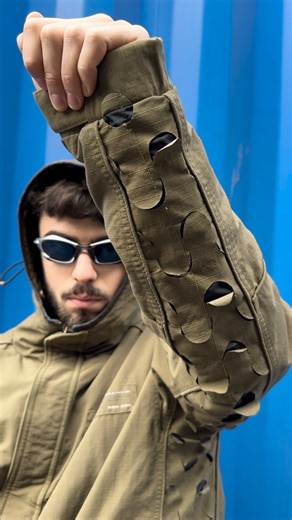 Vintage 2000s Oakley Laser Cut Insulated Jacket Laser cut underarm ruffle design Link in bio | Second Wave Vintage