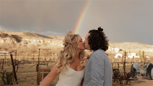 Morgan & Zach // Alcantara Vineyard Wedding Preview