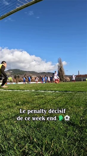 🧤⚽️ #pourtoi #football #gardiendebut #passion