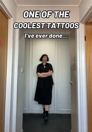 Stunning Symmetrical Stomach Tattoos You Need to See