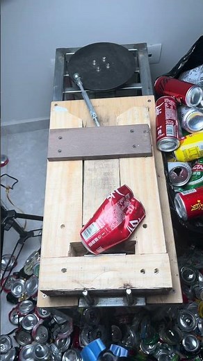 Can vs Crusher – Who Wins?🤪 satisfying# crushing# machine# DIY# can