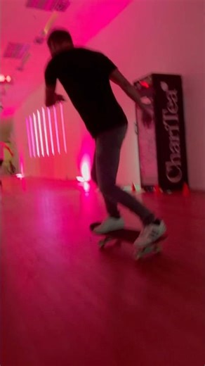 Surfskate Paradise in Laser Limbo ARLasertag Berlin #surfskate #surfskatestyle #surfskating #skate