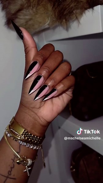 fresh new set 🐼 #nailinspo #nails