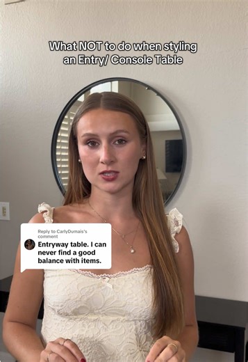 Entry Table Styling Tips for a Unique Look