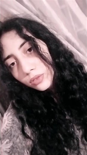 THERE'S HELL OVER MEEE!! OBSESSED WITH THIS SONG. #hellabove #ptv #piercetheveil #rock #song 💗#A💗