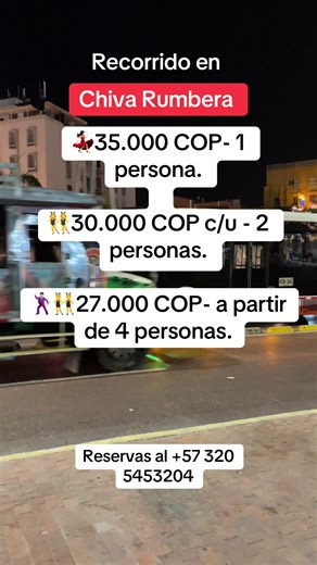 Chiva rumbera 💃🏻🕺🏻👯‍♀️ 2 horas de recorrido abordo del bus más fiestero. #cartagena #colombia🇨🇴