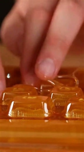 Honey Keyboard — The Most Satisfying Thing Ever 🍯😳