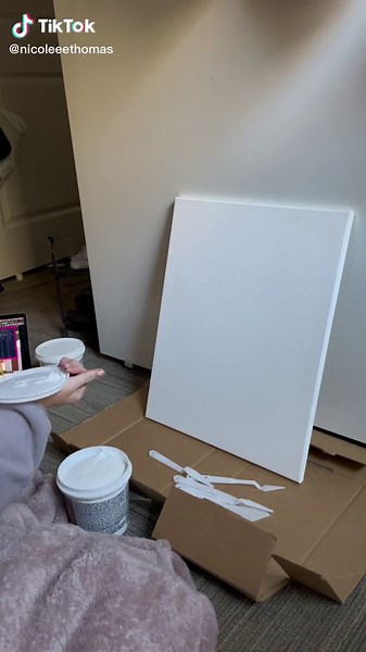 Spackle Art: DIY Canvas Painting and Plaster Art Project