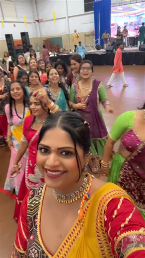 Experience the Joy of Garba Dancing in Mumbai