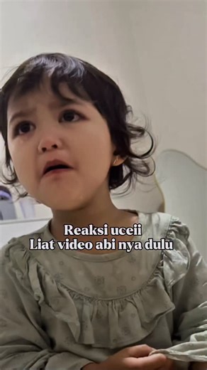 Amelia azzahra on Instagram: "“Ucei gak mau badan buya kecil lagi” 🤣🤣🤣"