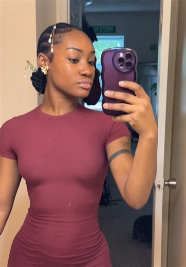 Embracing Masculine and Feminine Facial Features