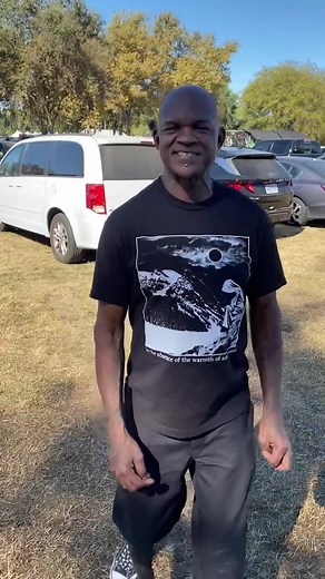 MERCILESS vinyl unboxing with the man himself—Vincent Price!🔥 https://bodycount.lnk.to/Merciless #metalhead #metalcore #bodycount #vincentprice @CenturyMediaRecords