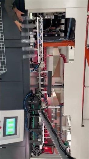 Fully automatic PET blow molding machine, 6 cavities, production capacity of 6,000 bottles per hour