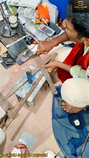 Srinu nagapuri on Instagram: "Metal gate sound . . Follow our page @srinu_sound_desgin . . . . . . . . . . . . . . . . . . . #soundeffects #foley #telugu #effects #sounds #sfx #moviesounds #cinematic #soundcloud #livesoundengineer #sounddesigner #effects #tollywood #hollywood #gatesound #soundtrack #cinema #foleyartist #livesounds #newsound #soundsofnature #movieeffects #follow"