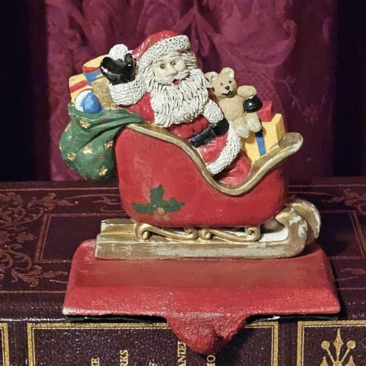 Vintage Santa Sleigh Stocking Holder Resin & Cast Iron Heavy - Etsy