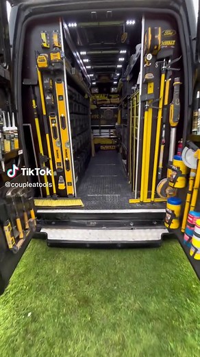 Coupleatools on TikTok