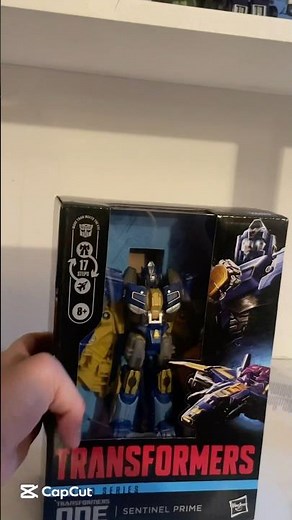 Transformers one studio series sentinel prime unboxing