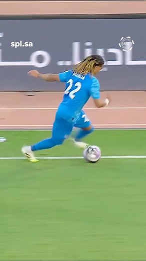127K views · 1.4K reactions |  Bouabre keeps the ball close and under full control. ⚽ | Roshn Saudi League | Facebook