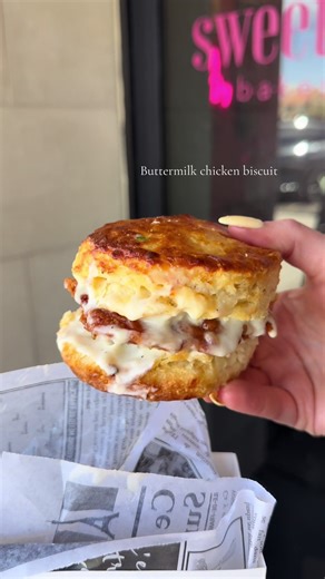 Exploring Sweet Dee’s Bakery in Scottsdale: Buttermilk Chicken Biscuit